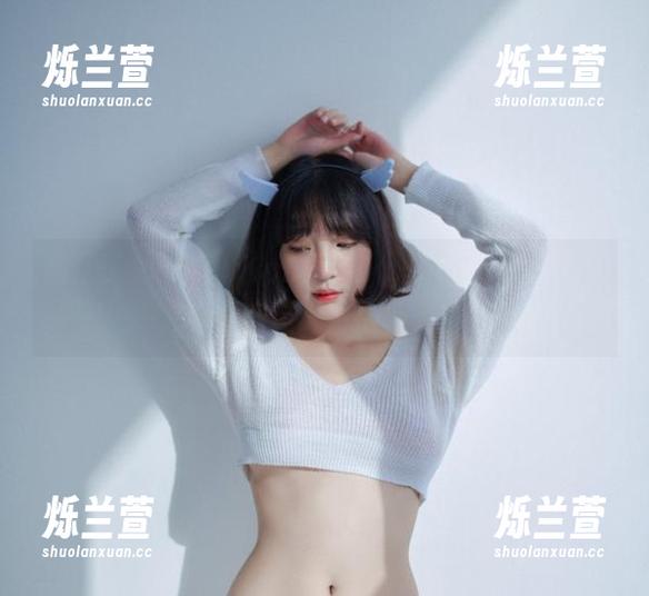 捉住了那一瞬，Kang Inkyung的豹纹写真和套图让人小心翼翼！